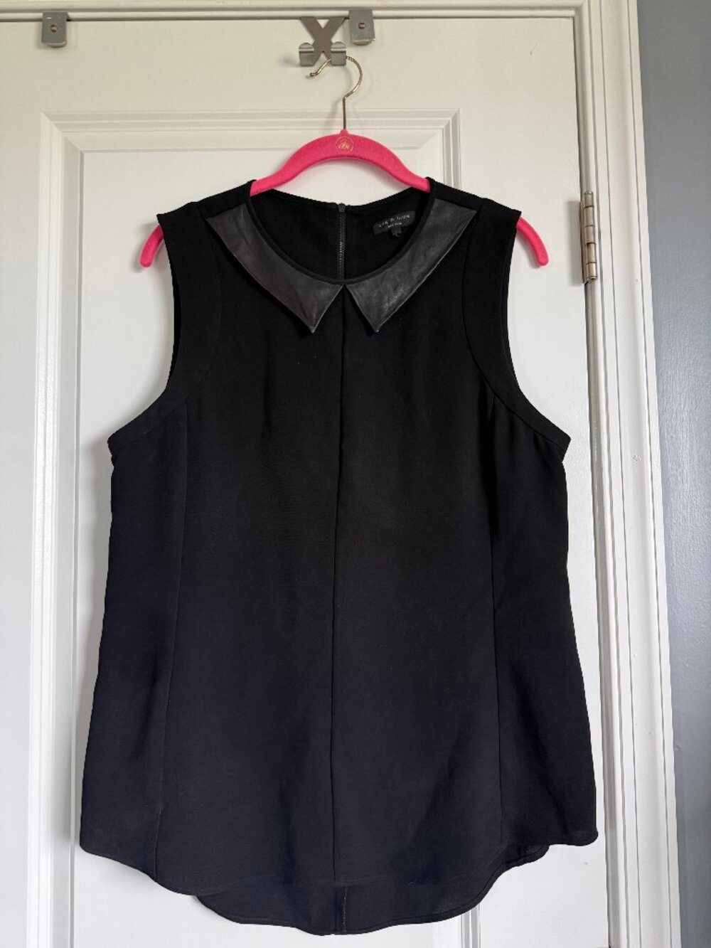 rag & bone NEW YORK Black Sleeveless Top with 100% Lambskin Leather Collar Large